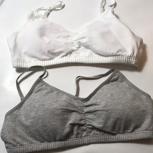 Fruit of the loom size 34 bras 2pk